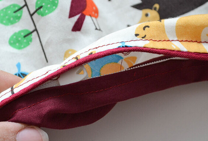 Sew the outer bag 
